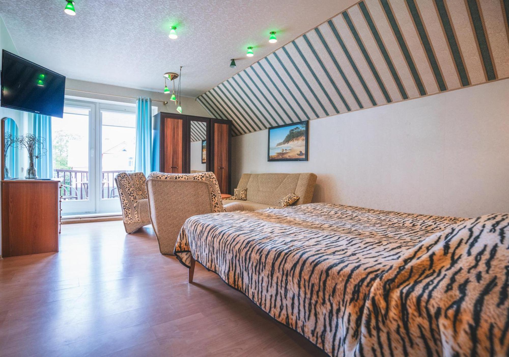 Po Kastonu & Spa Паланга Экстерьер фото
